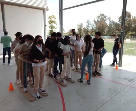 FERIA DDU PREPA CHAPALA